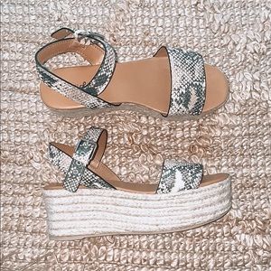 Pink Lily platform sandals {size 8}